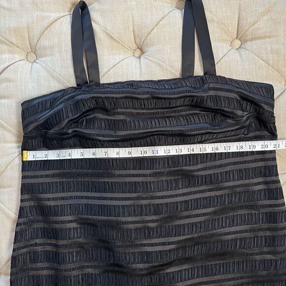 R&M Richards Black Midi Dress with Elegant Design - Picture 7 of 13